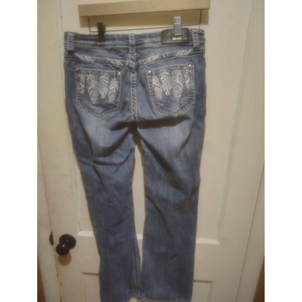 Grace in LA Women Bootcut Jeans Feather Embroidery Rhinestone Medium Wash 29 - Picture 2 of 6